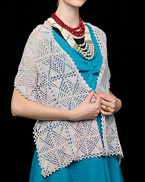 Kunst-stricken Lace Shawl