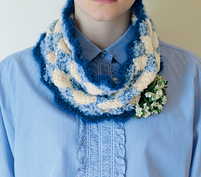 Entrelac Snood