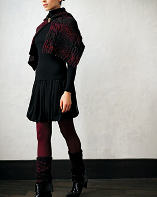 p.42 Hooded cape & Leg Warmer