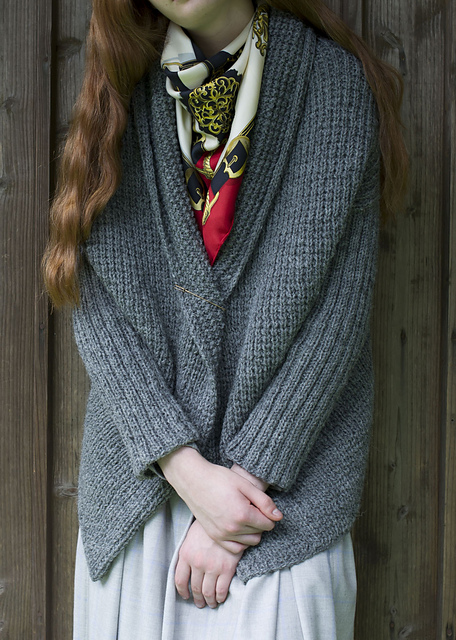 #27 Buttonless Cardigan