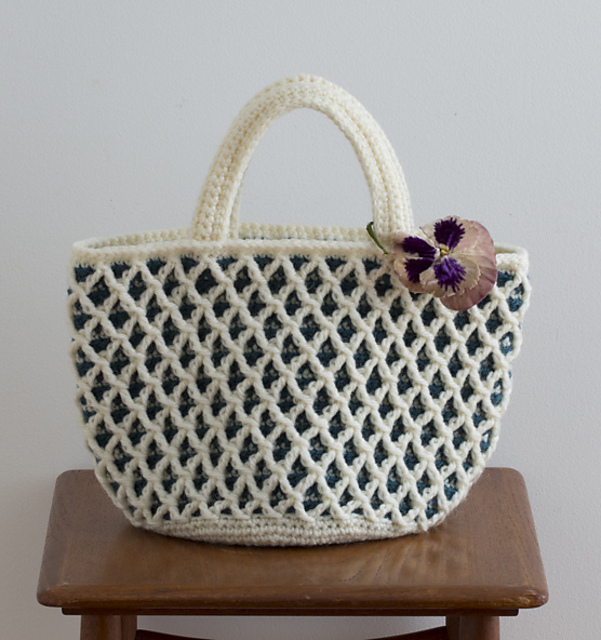 H. Hand Bag - Diamond Waffle Stitch