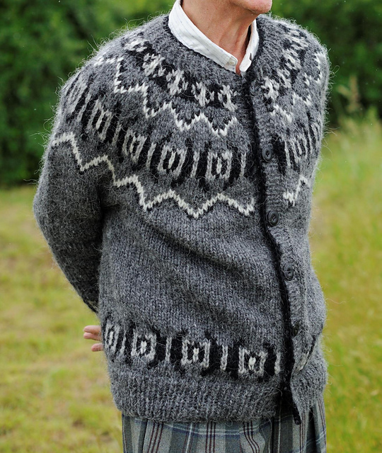 #02 Men's Cardigan