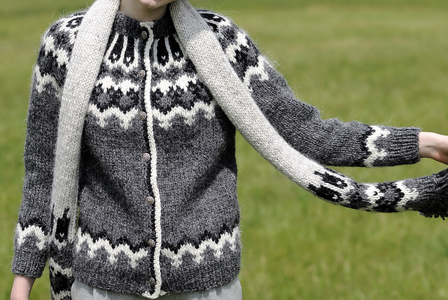 #10 Lopi Cardigan