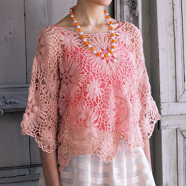 p.31 Hairpin Motif Pullover