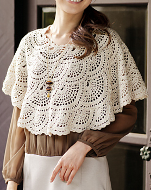 Fan-patterned Cape