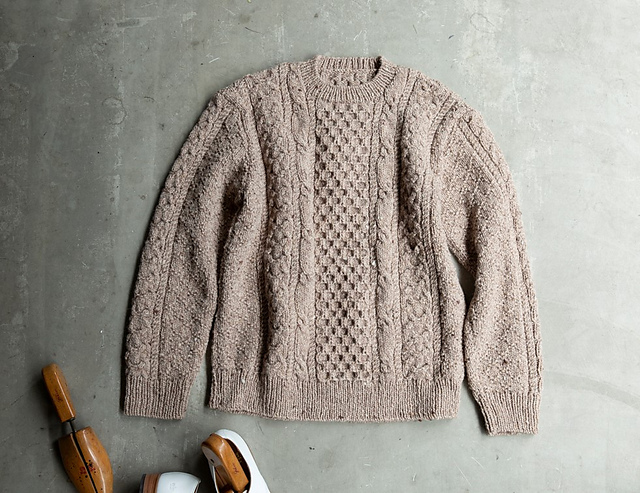 アラン2本 Ravelry: no.21 Aran Sweater pattern by Makiko Okamoto (岡本 真希子)