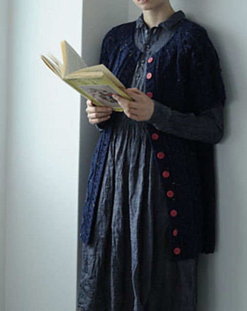 A. Short-sleeved tunic