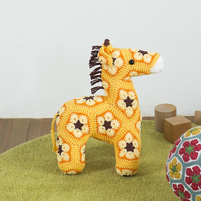 p.21 Giraffe toy
