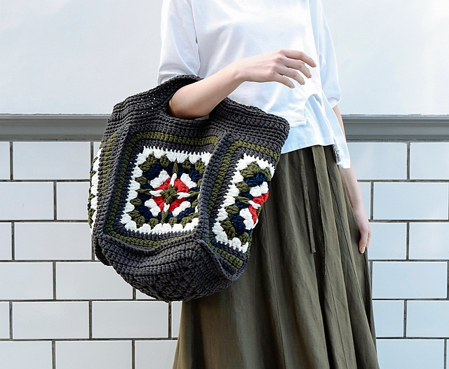 #04 Big Motif Bag