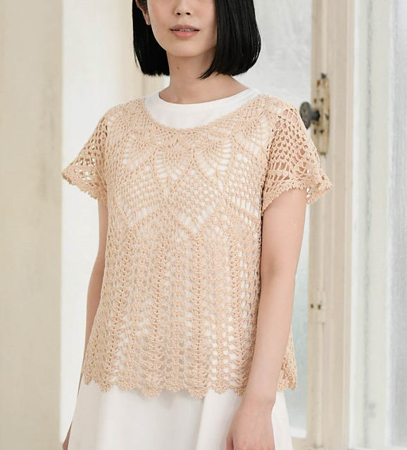 #05 Circular Yoke Pullover
