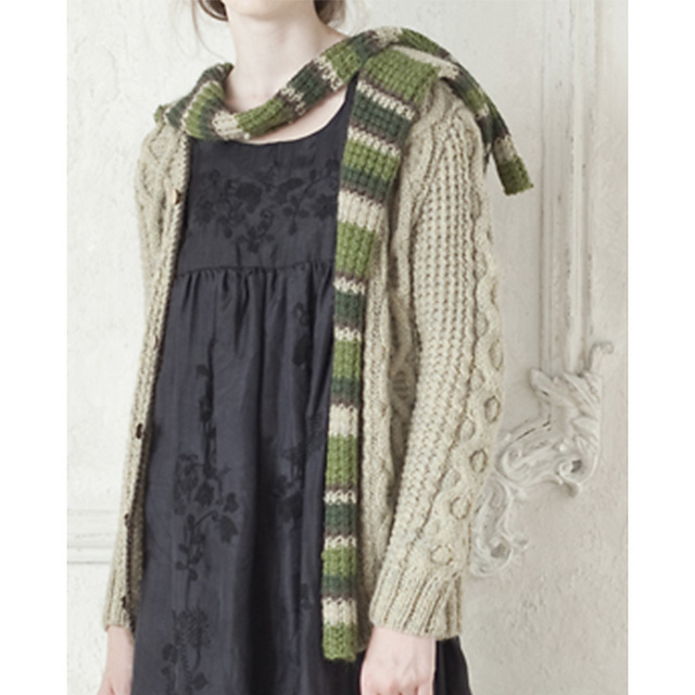 p.31 Cardigan フードマフラーつきカーディガン