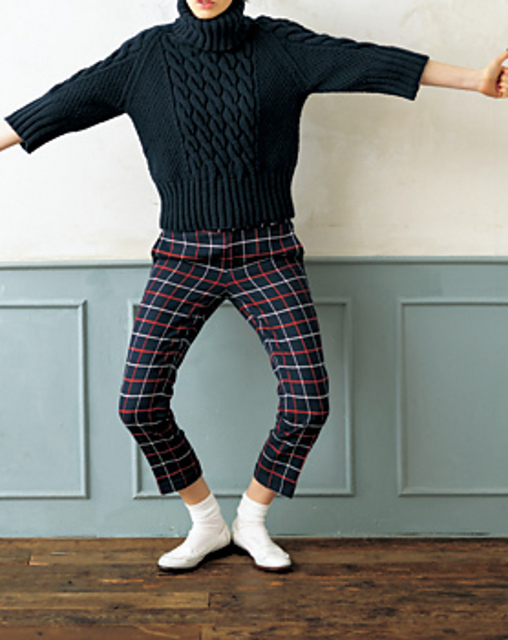 p.120 Navy Blue Pullover
