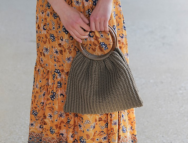 #27 Wood Handle Bag