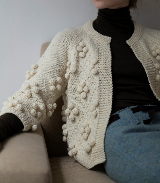 #01 Bobble raglan sleeve cardigan
