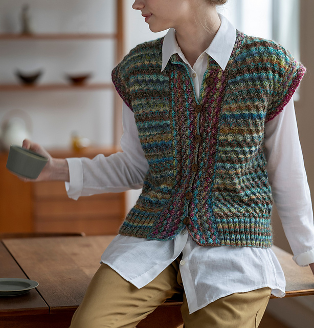 #26 Daisy stitch vest