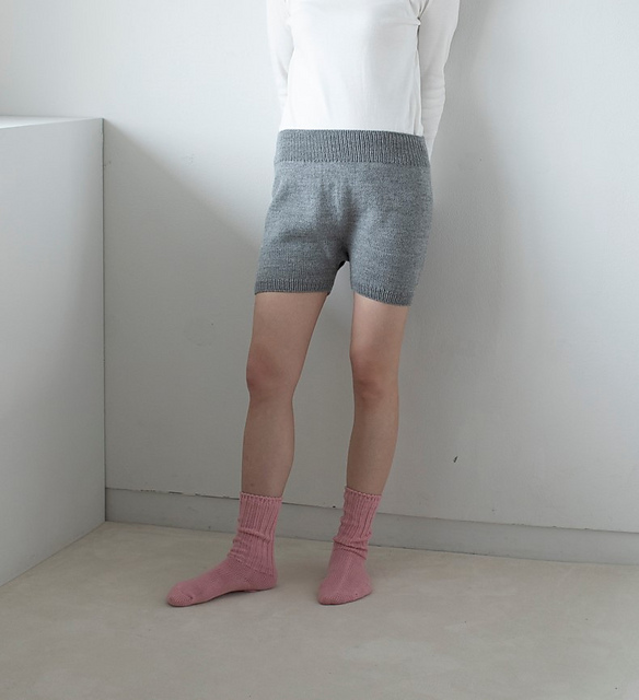 a. Basic pants