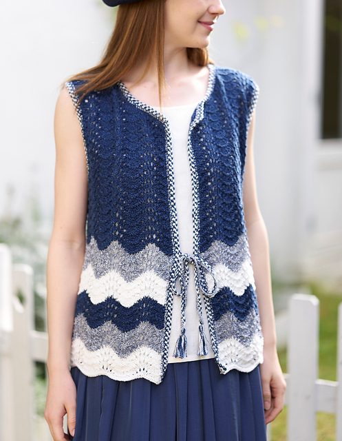#01 Wave Hem Vest