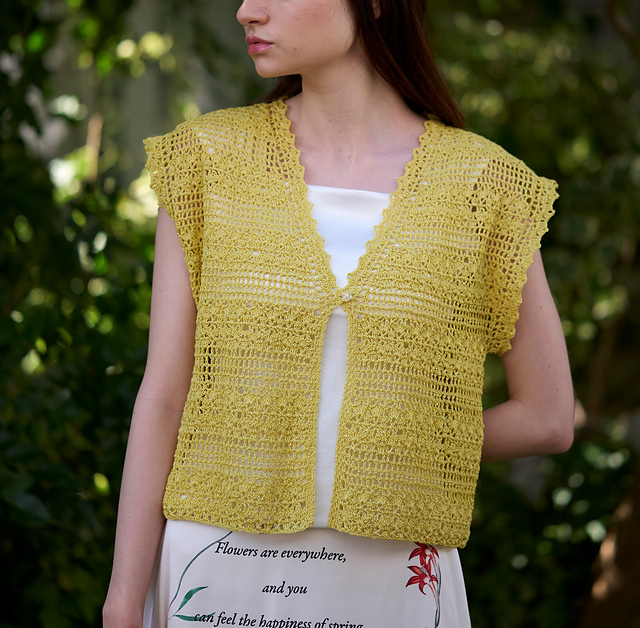 #13 Compact Cardigan