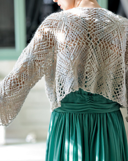 p.35 Kunst Lace Bolero