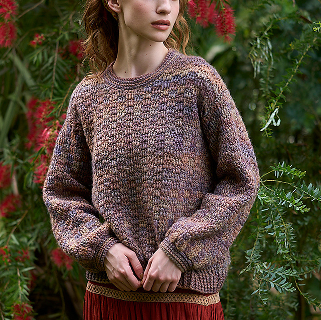 p.26 Round Neck Pullover