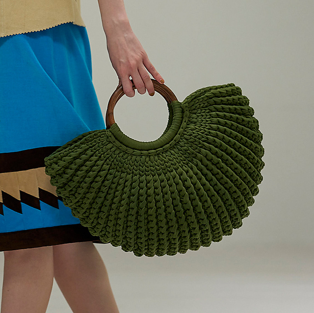 p.50 Half Circle Bag
