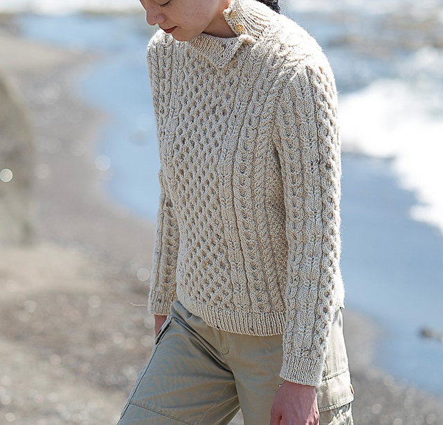 Ravelry: #01 Honeycomb Aran Sweater pattern by Chie Kose (小瀬 千枝)