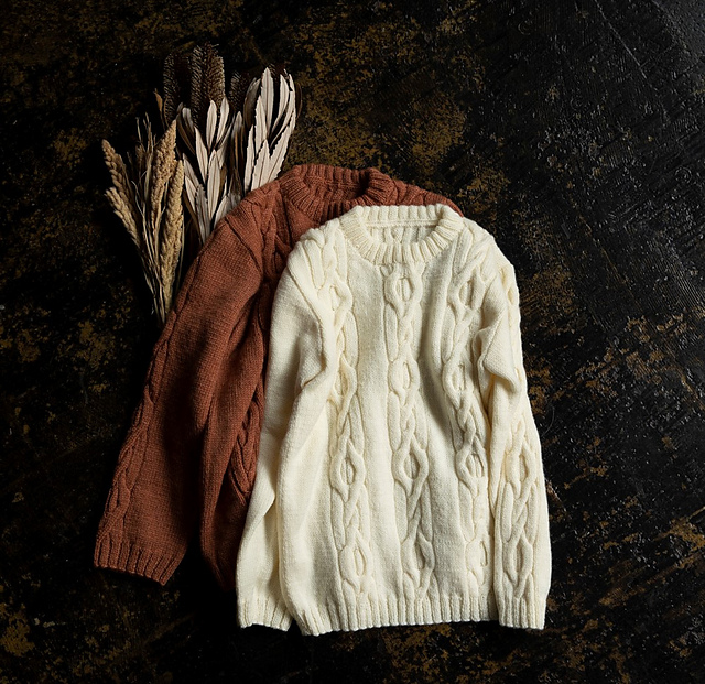 No.30 Cable Sweater