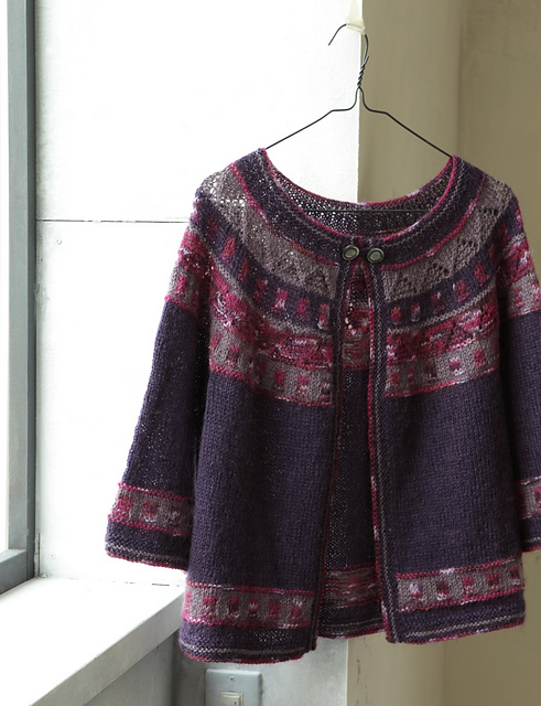 p.8 Geometric Circle Yoke Bolero 幾何学模様の丸ヨークボレロ