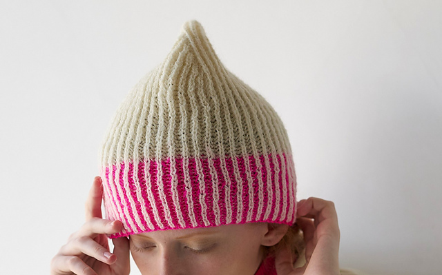 #23 Natural x Neon Cap