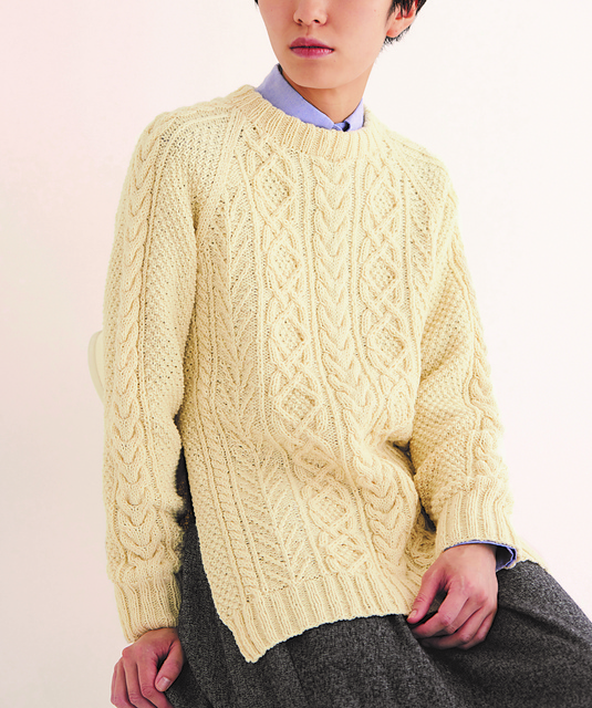 08 Aran Slit Sweater