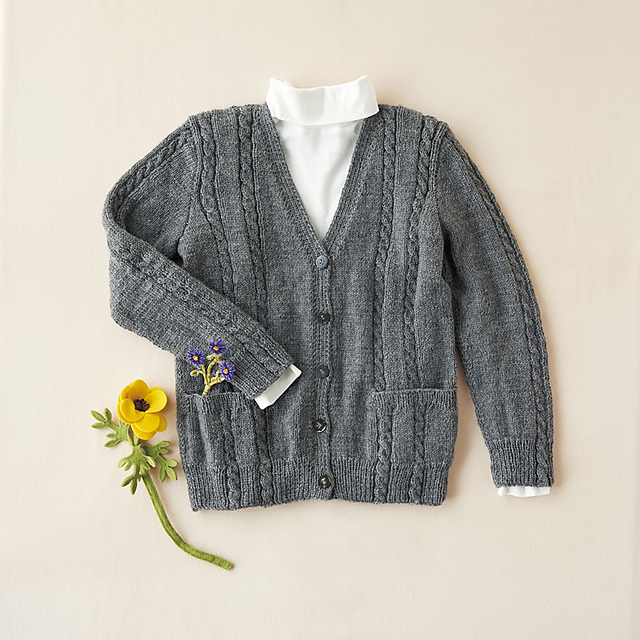 Y-Neck Cardigan