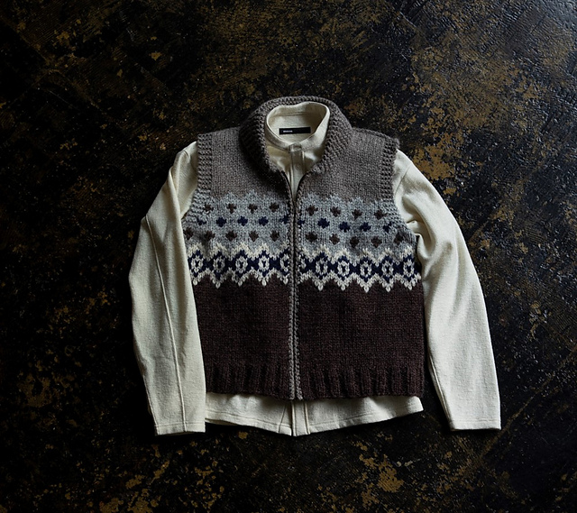 No.19 Canadian3s Vest