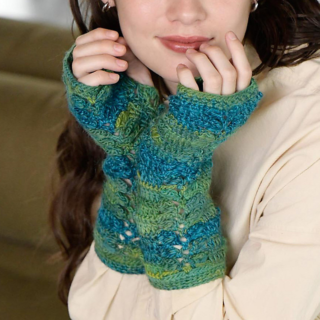 p.52 Armwarmers