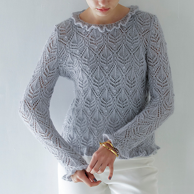 #02 Lace Frill Pullover