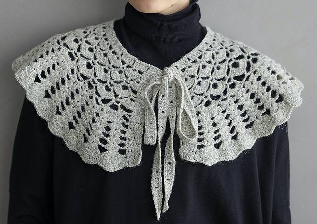 T Cape Collar