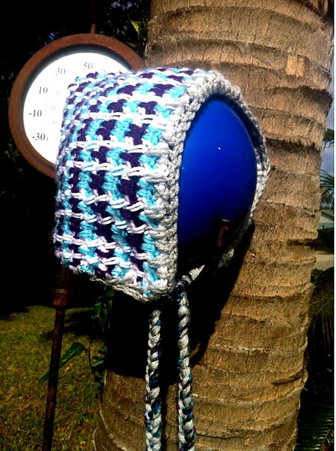 Arctic Shock Bonnet