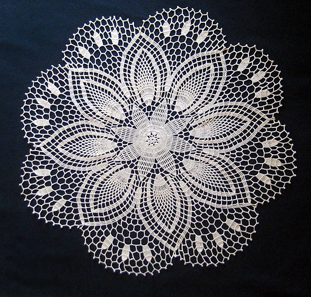 Ravelry: Big Cherokee Rose pattern by Eunice Kenney Thornbrugh