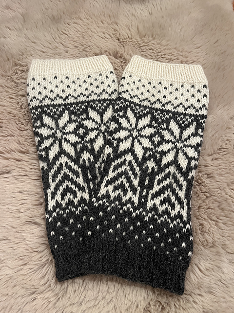 Selbu Legwarmers