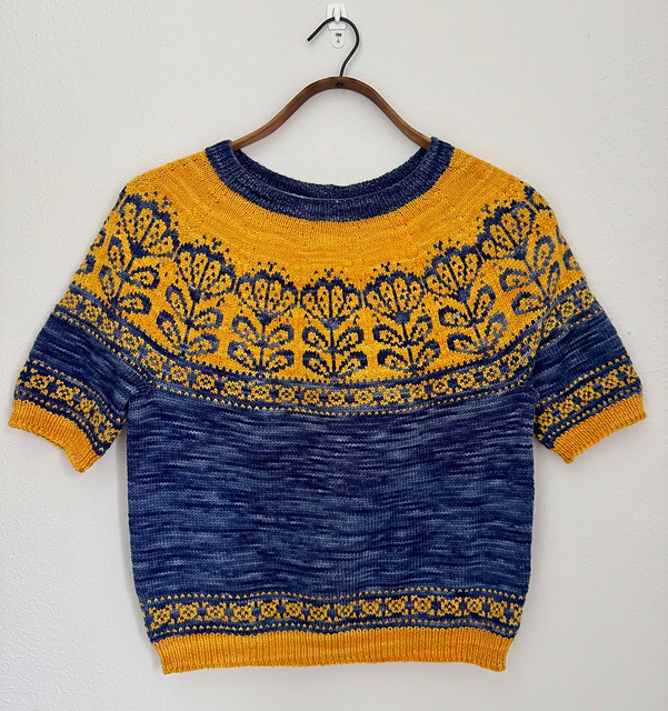 Flowericious Pullover