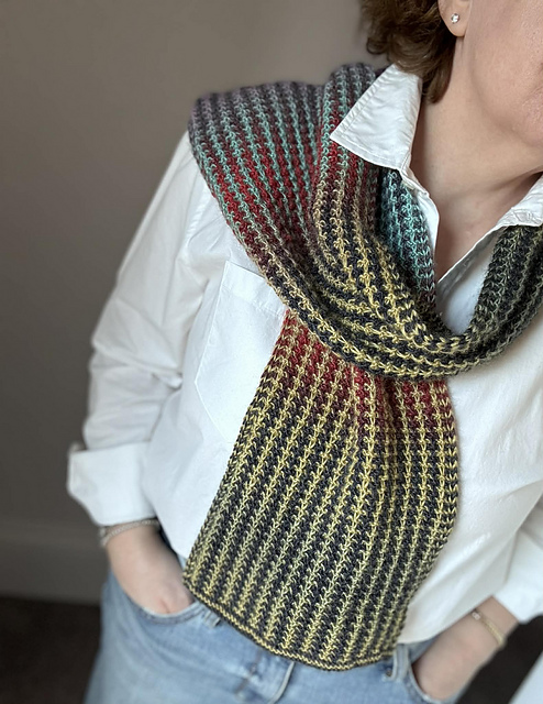 Gradia Scarf