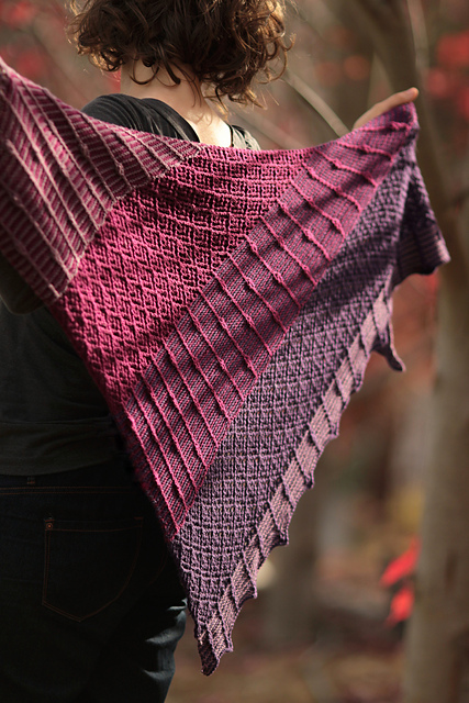 Ravelry: Espaliered pattern by Nim Teasdale
