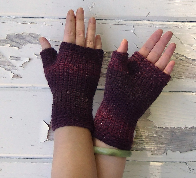 Lenore's Lost Mitts