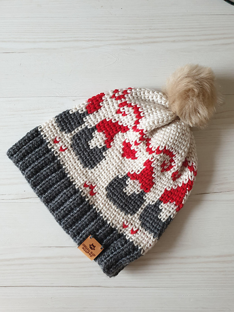 Knit-Look Nordic Gnomes Slouchy Beanie