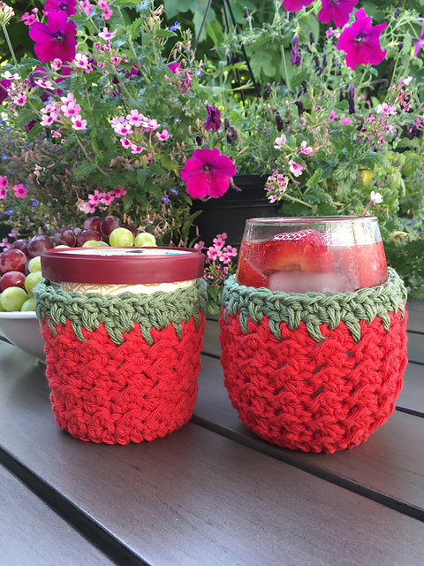 Okanagan Strawberry Cozy