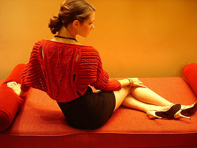 Acuminate Shrug