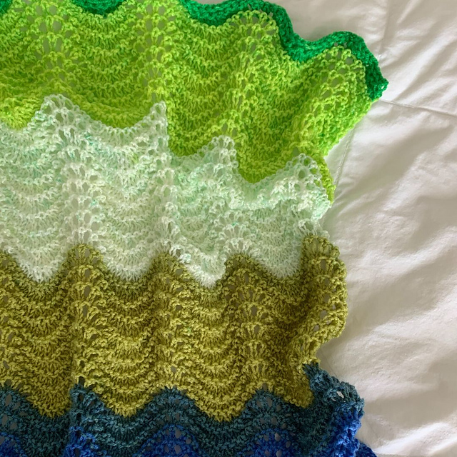 Wavy Baby Blanket