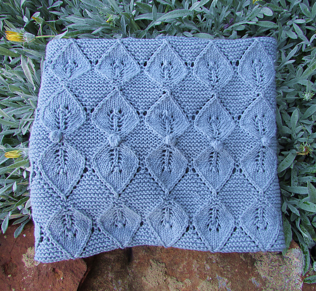 sachin and babi light blue dress Knit Tutorial: Fairy Leaves Knit Dress