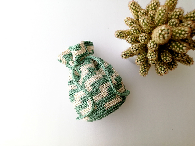 Steps drawstring bag