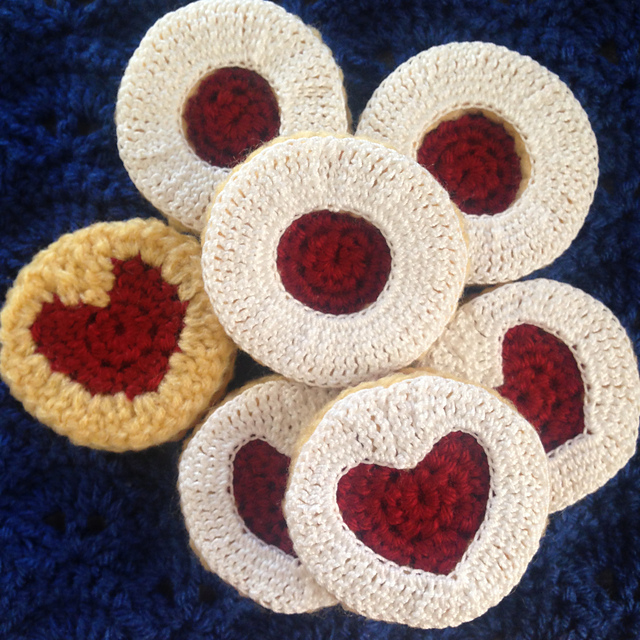 Linzer cookies
