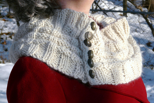 Pillow Drift Cowl